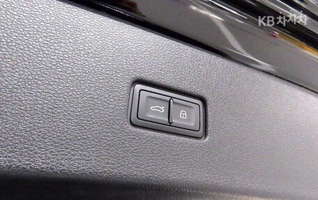 Audi Q8 I, 2024 год, 11 600 000 рублей, 15 фотография