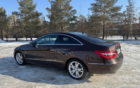 Mercedes-Benz E-Класс, 2011 год, 1 590 000 рублей, 2 фотография