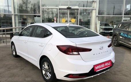 Hyundai Elantra VI рестайлинг, 2019 год, 1 941 000 рублей, 7 фотография
