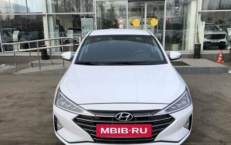 Hyundai Elantra VI рестайлинг, 2019 год, 1 941 000 рублей, 2 фотография