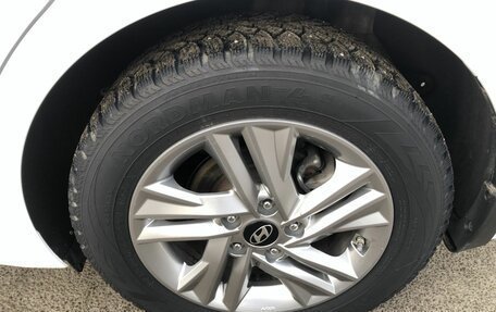 Hyundai Elantra VI рестайлинг, 2019 год, 1 941 000 рублей, 17 фотография
