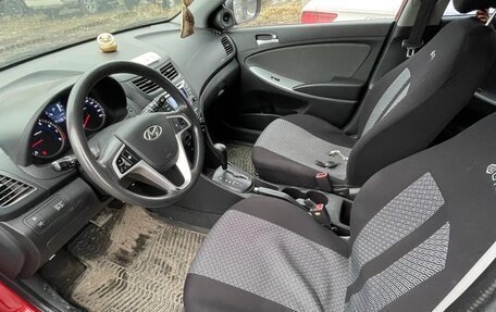 Hyundai Solaris II рестайлинг, 2014 год, 700 000 рублей, 11 фотография
