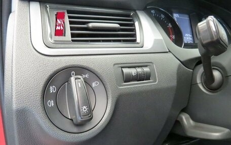 Skoda Rapid I, 2016 год, 1 070 000 рублей, 12 фотография