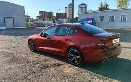 Volvo S60 III, 2021 год, 3 800 000 рублей, 7 фотография