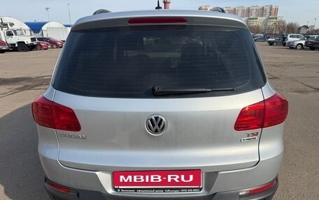 Volkswagen Tiguan I, 2015 год, 975 000 рублей, 5 фотография