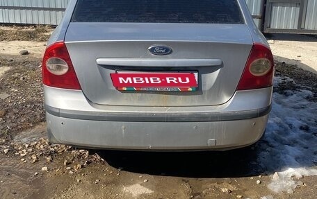 Ford Focus II рестайлинг, 2005 год, 250 000 рублей, 2 фотография