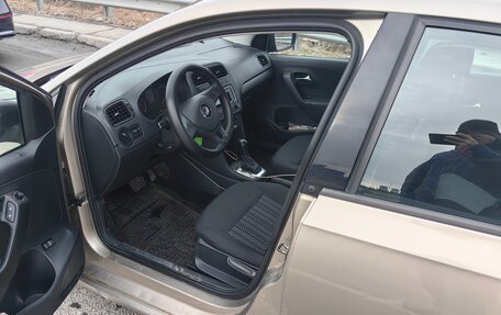 Volkswagen Polo VI (EU Market), 2016 год, 1 200 000 рублей, 4 фотография