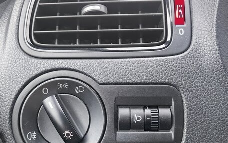 Volkswagen Polo VI (EU Market), 2016 год, 1 200 000 рублей, 10 фотография