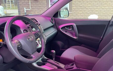 Toyota RAV4, 2012 год, 1 950 000 рублей, 6 фотография
