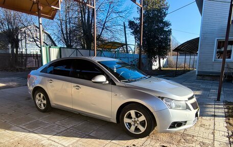 Chevrolet Cruze II, 2011 год, 640 000 рублей, 3 фотография