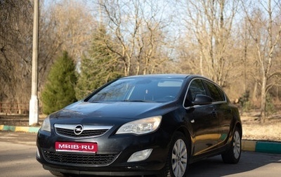 Opel Astra J, 2011 год, 750 000 рублей, 1 фотография