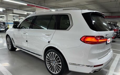 BMW X7, 2021 год, 2 фотография