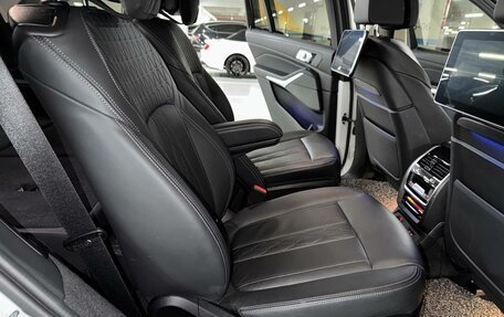 BMW X7, 2021 год, 16 фотография