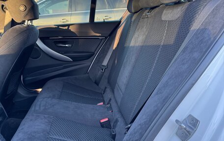 BMW 3 серия, 2017 год, 3 400 000 рублей, 12 фотография