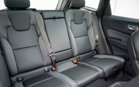 Volvo XC60 II, 2022 год, 6 100 000 рублей, 13 фотография