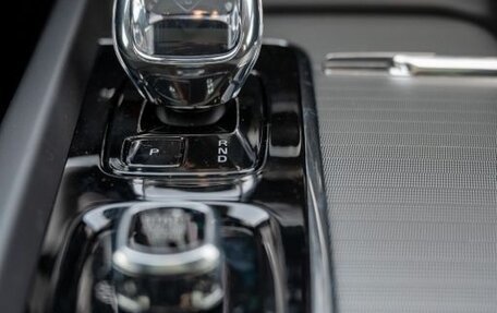 Volvo XC60 II, 2022 год, 6 100 000 рублей, 8 фотография