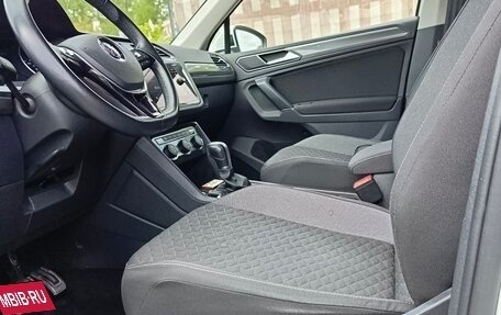 Volkswagen Tiguan II, 2018 год, 2 650 000 рублей, 7 фотография