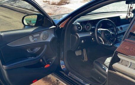 Mercedes-Benz E-Класс, 2016 год, 3 150 000 рублей, 8 фотография
