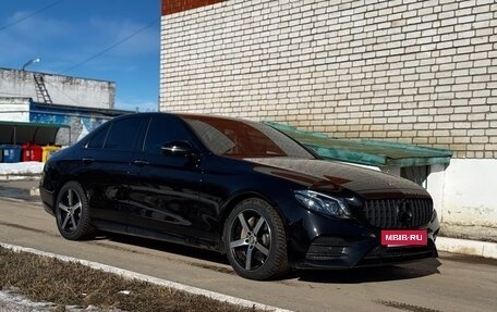 Mercedes-Benz E-Класс, 2016 год, 3 150 000 рублей, 2 фотография