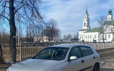 Nissan Almera, 2001 год, 175 000 рублей, 3 фотография
