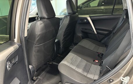 Toyota RAV4, 2014 год, 1 755 000 рублей, 9 фотография