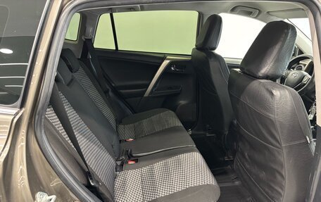 Toyota RAV4, 2014 год, 1 755 000 рублей, 10 фотография