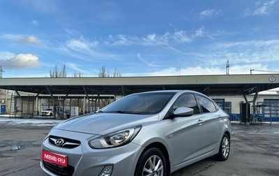 Hyundai Solaris II рестайлинг, 2011 год, 850 000 рублей, 1 фотография