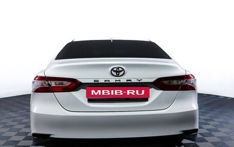 Toyota Camry, 2021 год, 2 849 000 рублей, 6 фотография