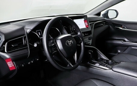Toyota Camry, 2021 год, 2 849 000 рублей, 15 фотография