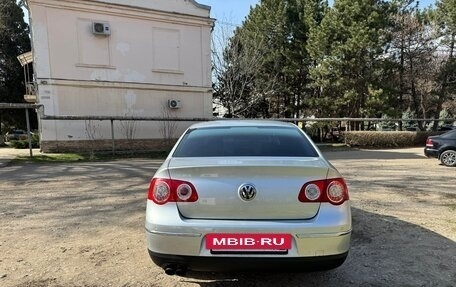 Volkswagen Passat B6, 2007 год, 770 000 рублей, 4 фотография