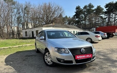 Volkswagen Passat B6, 2007 год, 770 000 рублей, 3 фотография
