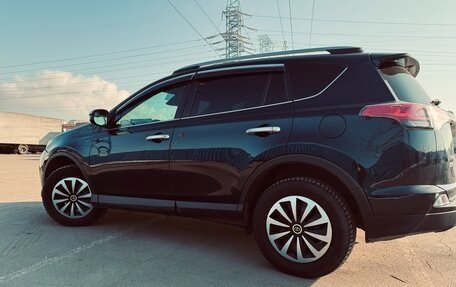 Toyota RAV4, 2018 год, 2 450 000 рублей, 3 фотография