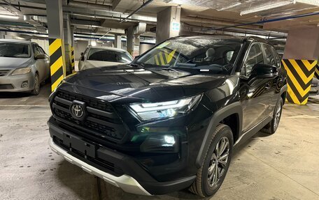 Toyota RAV4, 2024 год, 4 400 000 рублей, 5 фотография