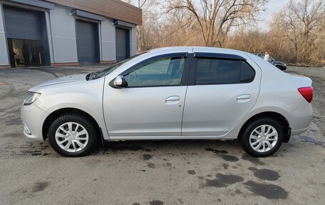 Renault Logan II, 2016 год, 565 000 рублей, 2 фотография