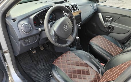 Renault Logan II, 2016 год, 565 000 рублей, 11 фотография