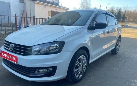 Volkswagen Polo VI (EU Market), 2018 год, 885 000 рублей, 2 фотография