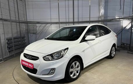 Hyundai Solaris II рестайлинг, 2012 год, 749 000 рублей, 1 фотография