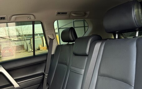 Toyota Land Cruiser Prado 150 рестайлинг 2, 2021 год, 7 500 000 рублей, 9 фотография
