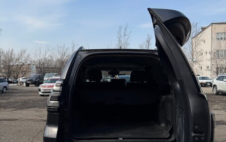 Toyota Land Cruiser Prado 150 рестайлинг 2, 2021 год, 7 500 000 рублей, 11 фотография