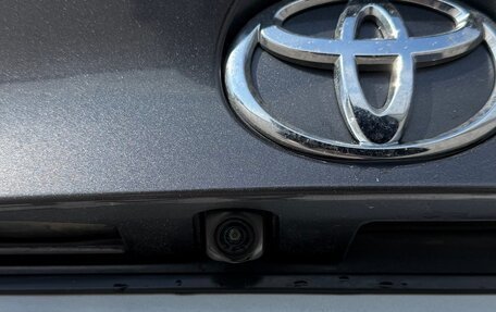 Toyota C-HR I рестайлинг, 2021 год, 2 650 000 рублей, 15 фотография