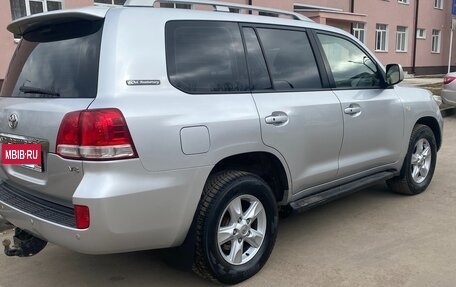 Toyota Land Cruiser 200, 2011 год, 2 899 000 рублей, 2 фотография