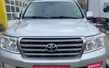 Toyota Land Cruiser 200, 2011 год, 2 899 000 рублей, 6 фотография