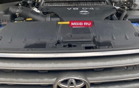 Toyota Land Cruiser 200, 2011 год, 2 899 000 рублей, 24 фотография