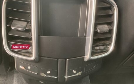 Porsche Cayenne III, 2017 год, 5 600 000 рублей, 33 фотография