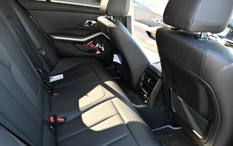 BMW 3 серия, 2019 год, 3 610 000 рублей, 15 фотография