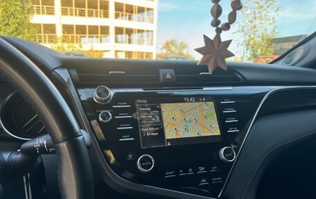 Toyota Camry, 2018 год, 3 050 000 рублей, 12 фотография
