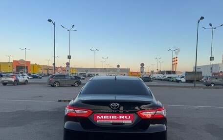 Toyota Camry, 2018 год, 3 050 000 рублей, 4 фотография