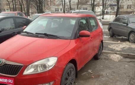 Skoda Fabia II, 2012 год, 530 000 рублей, 3 фотография