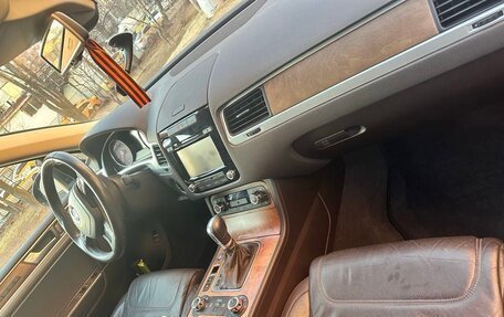 Volkswagen Touareg III, 2013 год, 2 299 999 рублей, 4 фотография