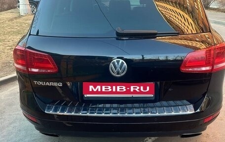 Volkswagen Touareg III, 2013 год, 2 299 999 рублей, 2 фотография